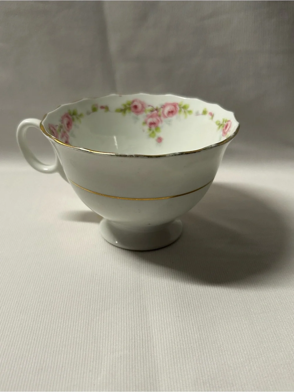 Vintage White Teacup with Pink Rose Garland and Gold Trim